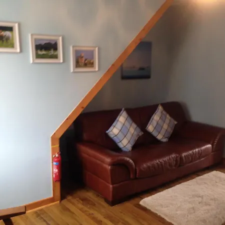 Glaslough Ramblers Rest * موناغان