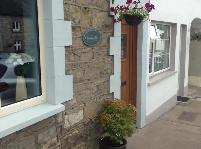 Glaslough Ramblers Rest * Monaghan